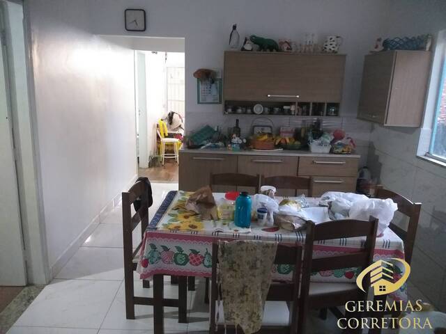 #003 - Casa para Venda em Poços de Caldas - MG