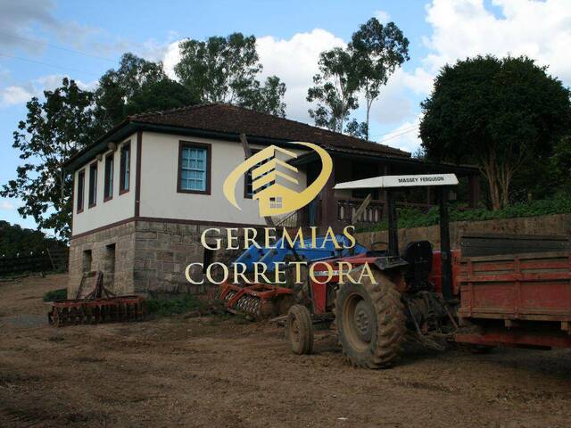 #210 - Chácara para Venda em Caldas - MG - 2