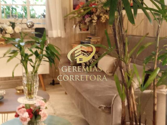#220 - Apartamento para Venda em Poços de Caldas - MG