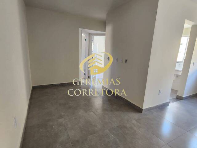#221 - Apartamento para Venda em Poços de Caldas - MG - 2