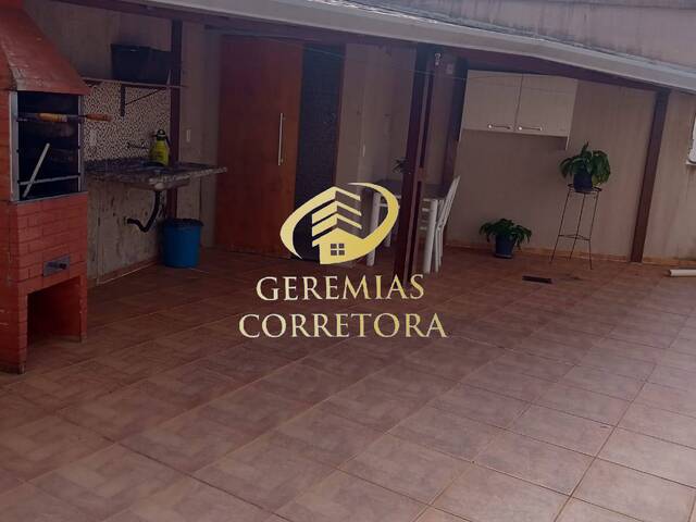 #226 - Apartamento para Venda em Poços de Caldas - MG - 1