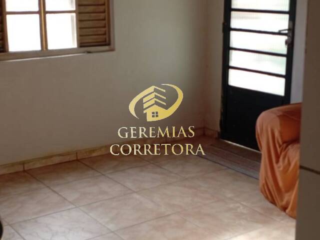 #239 - Casa para Venda em Poços de Caldas - MG - 3