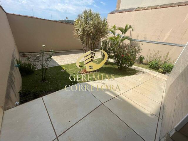 #241 - Casa para Venda em Poços de Caldas - MG - 2