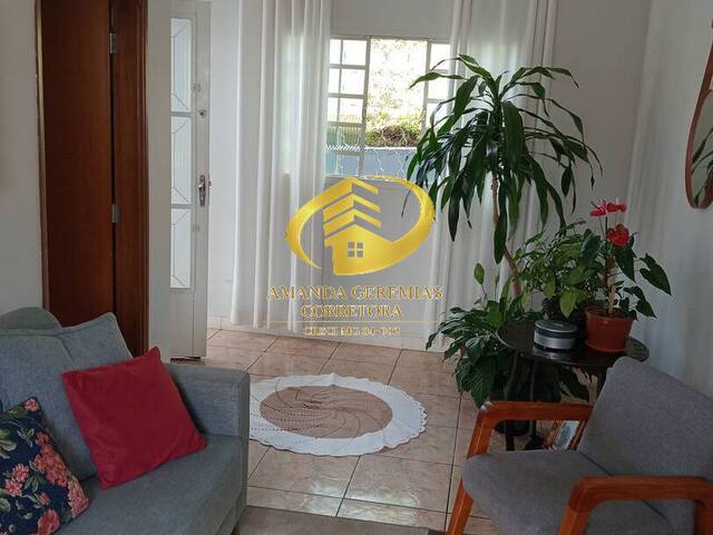 Casa para Venda em Poços de Caldas - 5