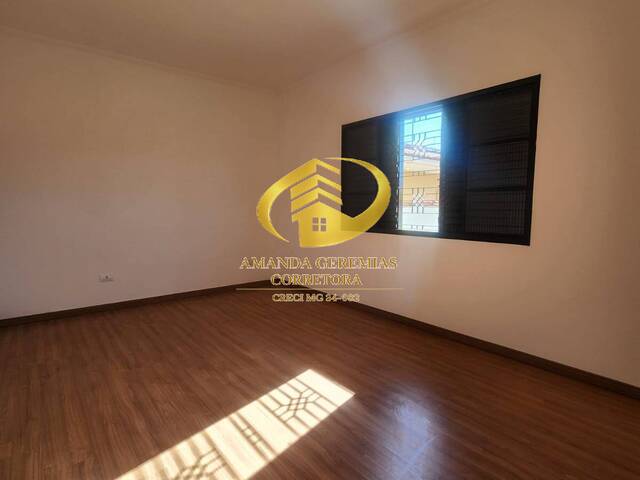 Casa para Venda em Poços de Caldas - 4