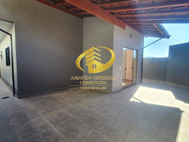 #277 - Casa para Venda em Poços de Caldas - MG