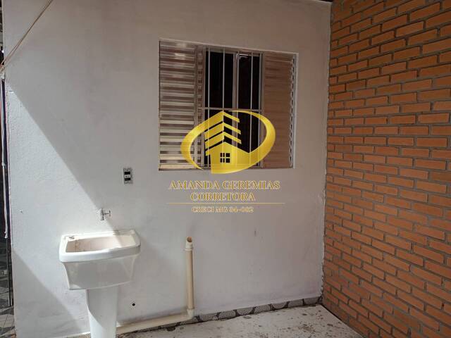 #300 - Casa para Venda em Andradas - MG - 3